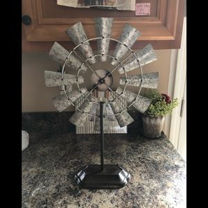 Kirklands Accents Metal Windmill Poshmark